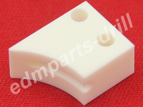 	  A290-8119-X628 Wire guide ceramic 14 x 18 x 8 mm
