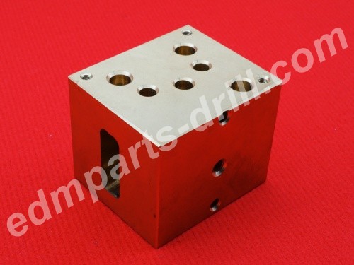 Makino EDM parts 33EC085A101=4 Guide block